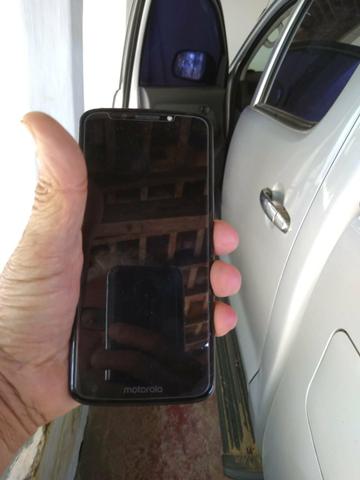 Vendo moto G6 play sem marcar de uso. muito novo - Foto 3