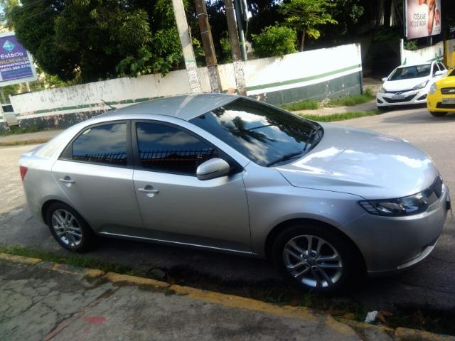 Carro Cerato