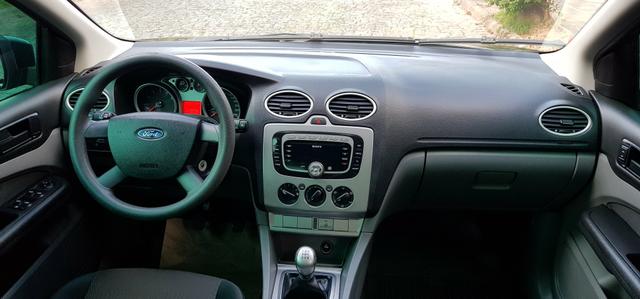 Ford / Focus GLX 2.0 Câmbio manual - Foto 12