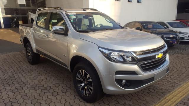 GMC S10 LTZ DIESEL 4X4