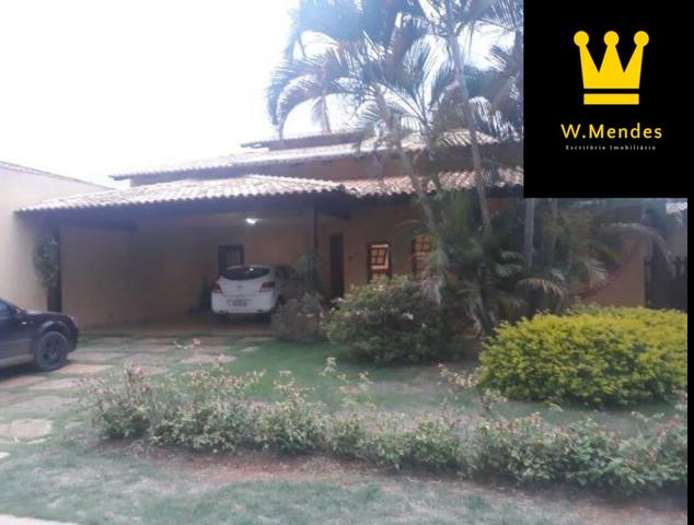 Casa estilo americana, linda em ótima localização!!