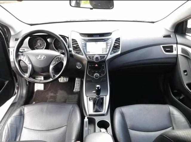 Hyundai Elantra 2015 - Foto 4