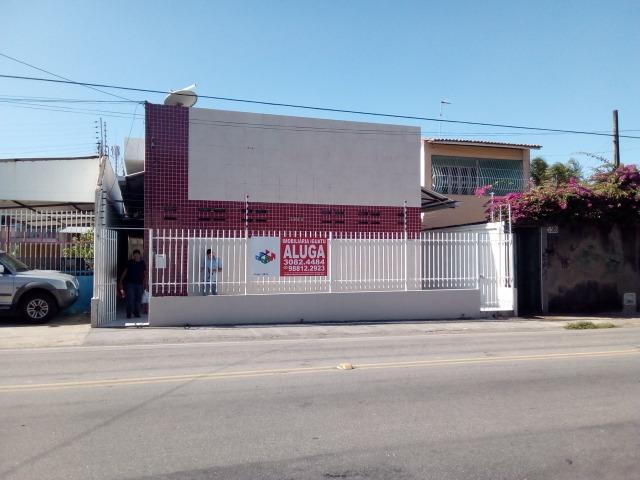 Aluga-se Kitinetes na Av. João Pessoa Próximo ao Imphar
