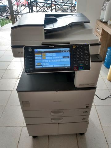 Copiadora e Impressora A3 Ricoh Aficio MP 3053 Preto e Branco