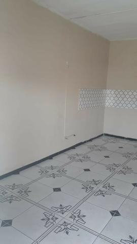 Aluga se sala comercial na av são paulo 102 com rua bahia,bairro siqueira campos - Foto 3