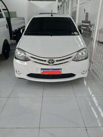 Etios Hatch XS 1.5 Automático 2016/2017
