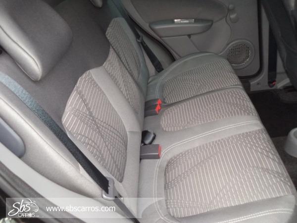 FIAT - Palio Attractive 1.0 4P Completo - Foto 6