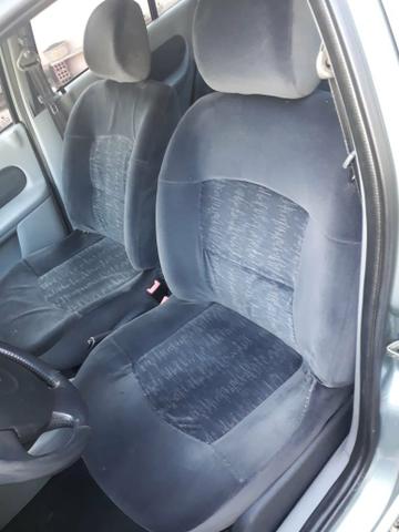Clio 1.6 sedan completo (muito barato) - Foto 11