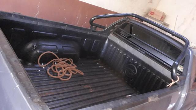 Vendo ou troco Montana por s10 moto carro de menor valor - Foto 5