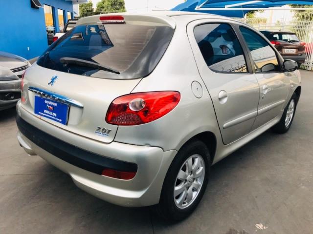 PEUGEOT 207 1.4 XR 8V FLEX 4P MANUAL 2010 - Foto 4