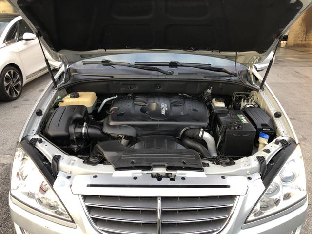 Kyron 2.0 GLS 4x4 2011 - Foto 5