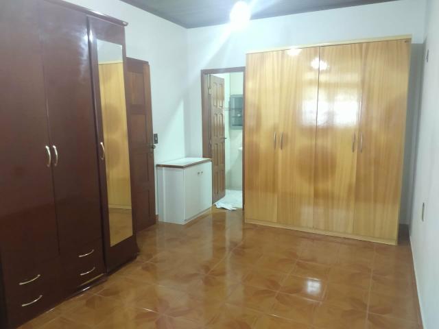 Excelente casa, ótima localização, pronta para morar - Foto 8
