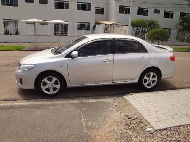 Toyota Corolla Xei 2013 Automático - Foto 8