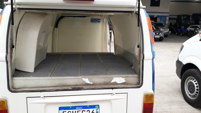 Kombi refrigerada - Foto 4