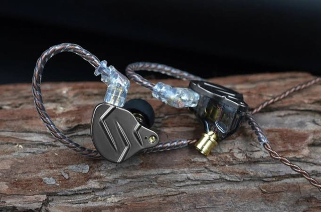 Fone KZ ZSN Pro (alta fidelidade sonora) com microfone!