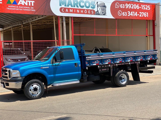 Caminhão Ford F -4000 4x2 carroceria - Foto 4
