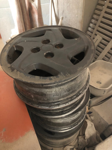 Roda aro 15