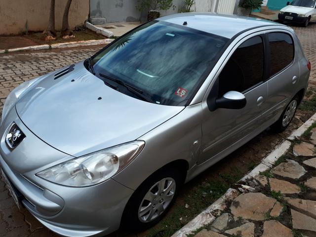 Peugeot 207 - Foto 4