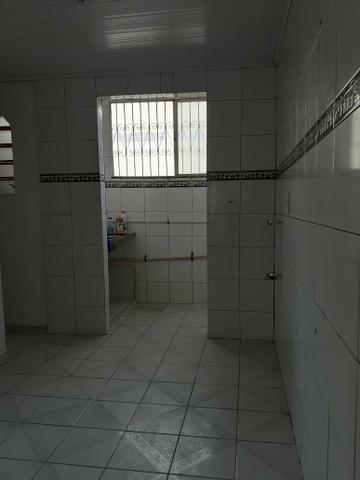 //Casa no piso superior próxima ao Posto 700 da Djalma Batista - Foto 4