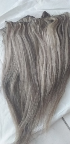 Cabelo humano loiro com luzes