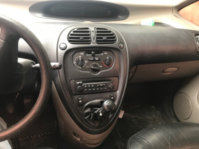 Vendo carro Picasso Xsara 2002 - Foto 7