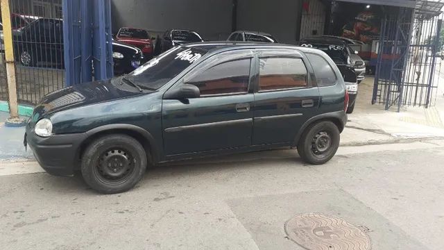 GM - Chevrolet Corsa Wind 1.0 MPF/MilleniumI/ EFI 4p 1998 à venda