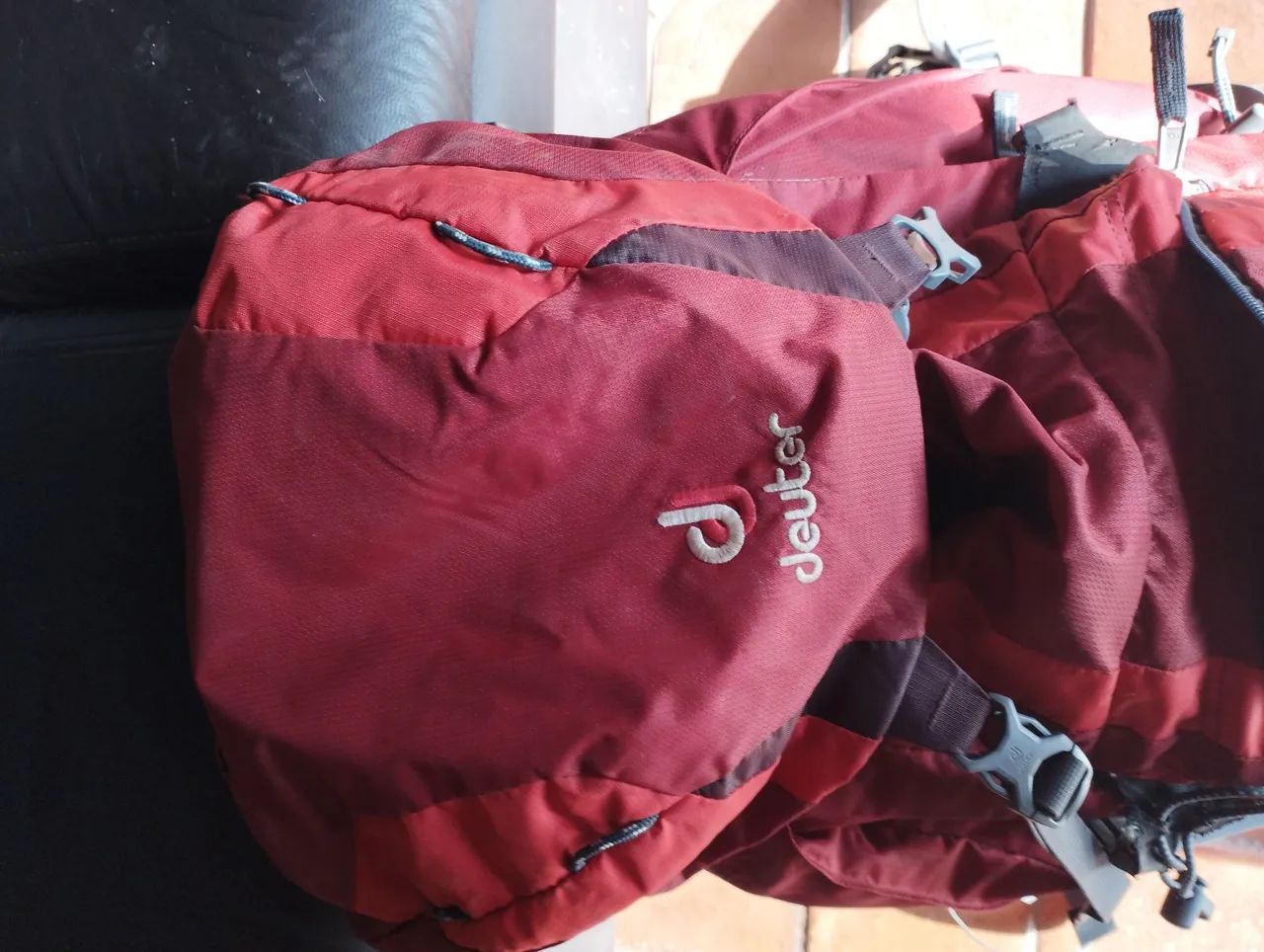 Mochila Deuter Aircontact Futura Vario SL 45+10L - Foto 2