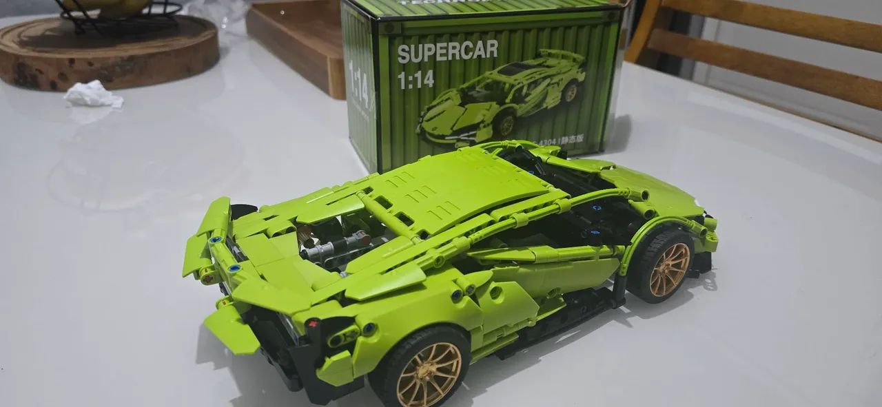 Lamborghini Sian - Brinquedo de Montar - Lego Technic - Foto 4