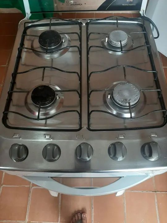 Fogão Esmaltec elétrico 