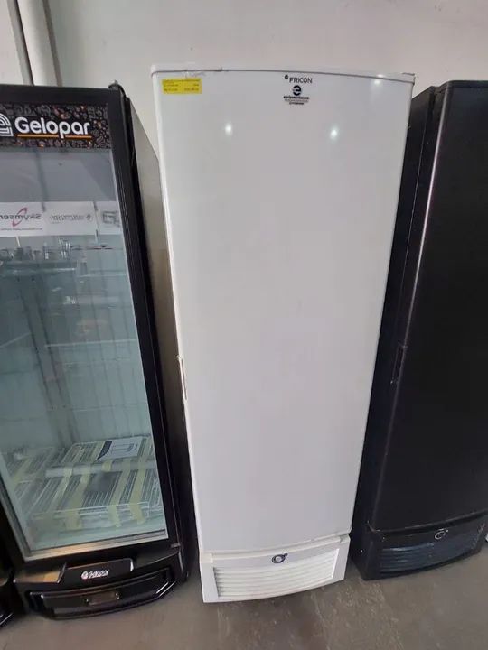 Freezer vertical tripla ação 569lts  porta sólida 