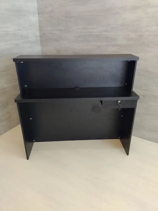 Balcão reto simples preto para atendimento - Foto 3