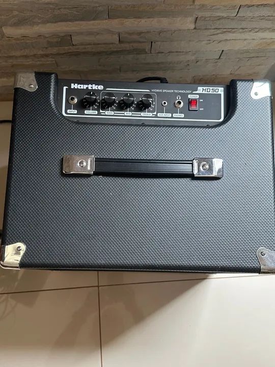 Amplificador para contrabaixo Hartke HD50 NOVÍSSIMO - Foto 2