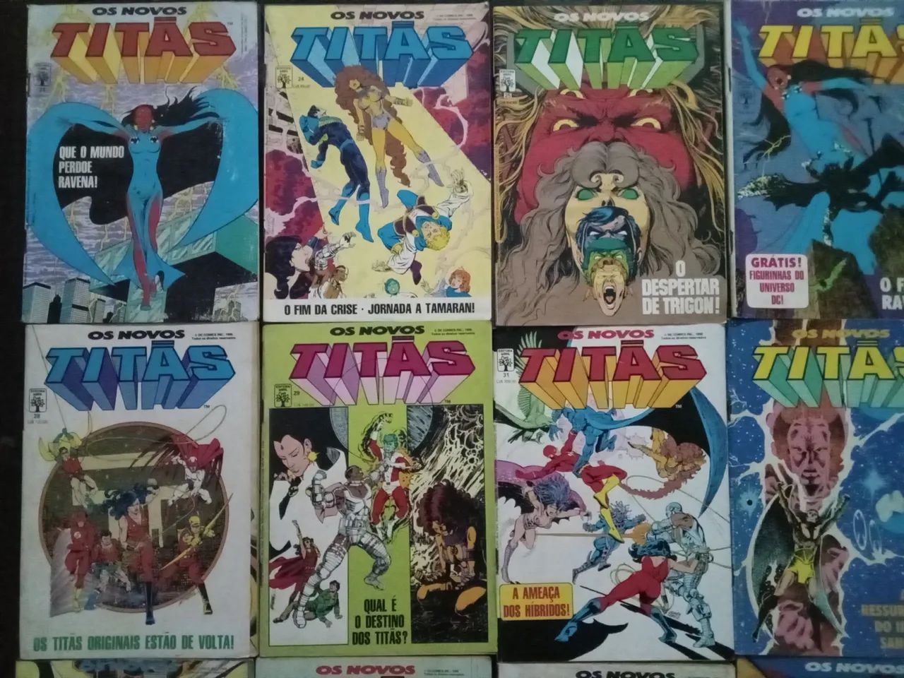 Combo com quinze quadrinhos antigo formatinho Abril dos Novos Titãs - Foto 2