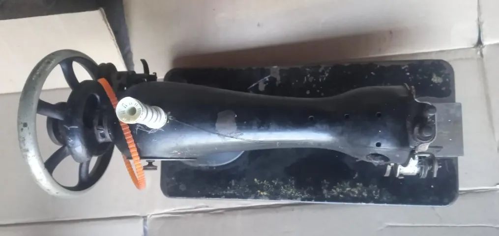 Máquina antiga   singer  - Foto 6