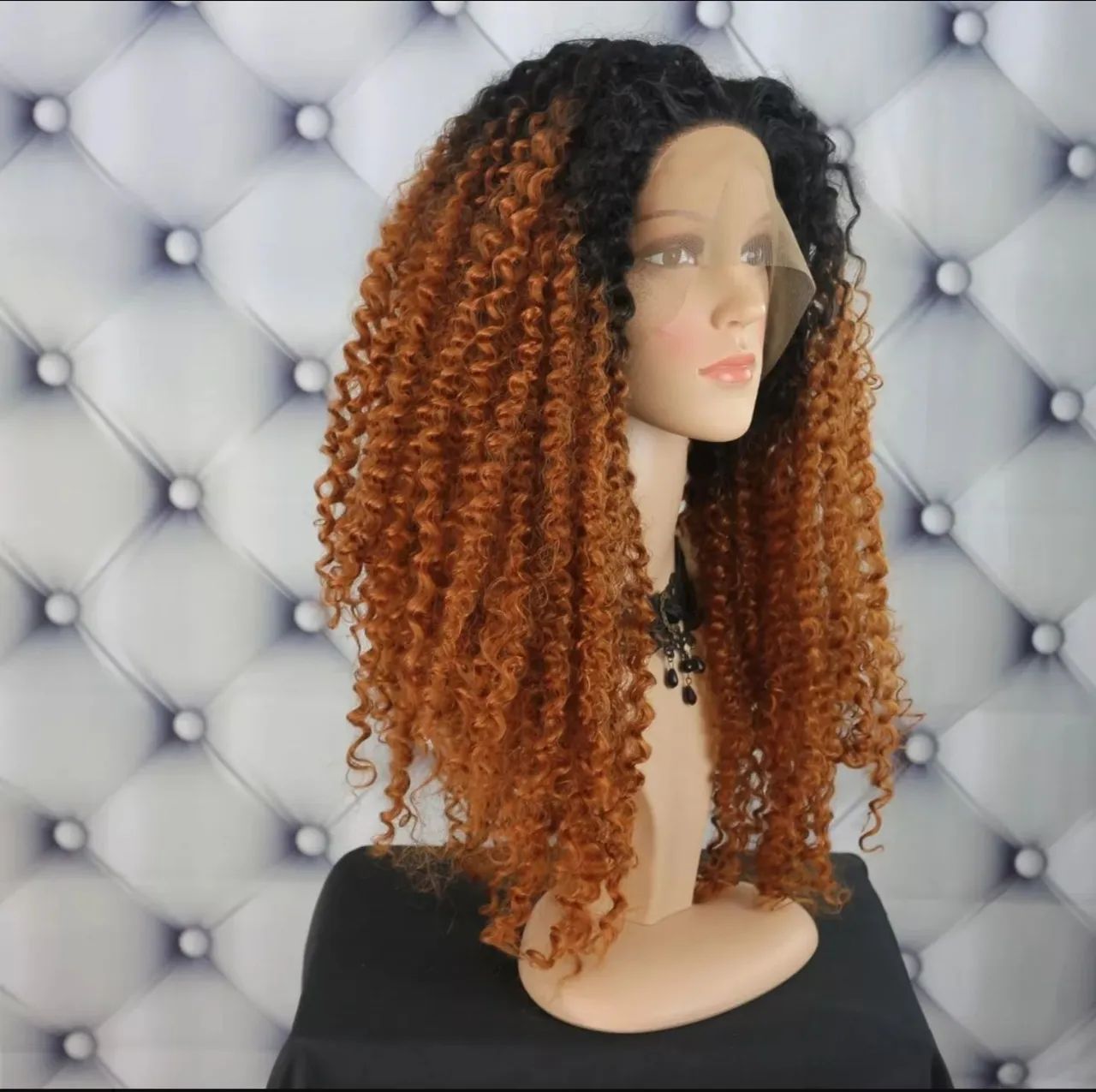 Peruca Lace Front Afro Kinky Curly Castanho e Preto - Foto 2
