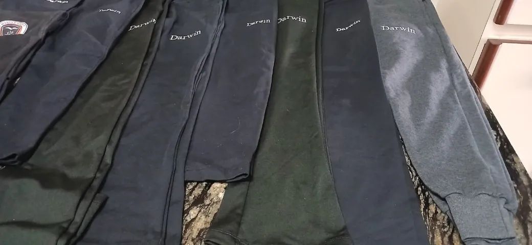 Uniforme Colégio Darwin ( 17 Peças) Tamanhos 10 e 12 - Foto 3