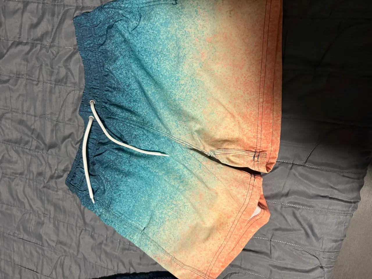Bermudas de praia e academia