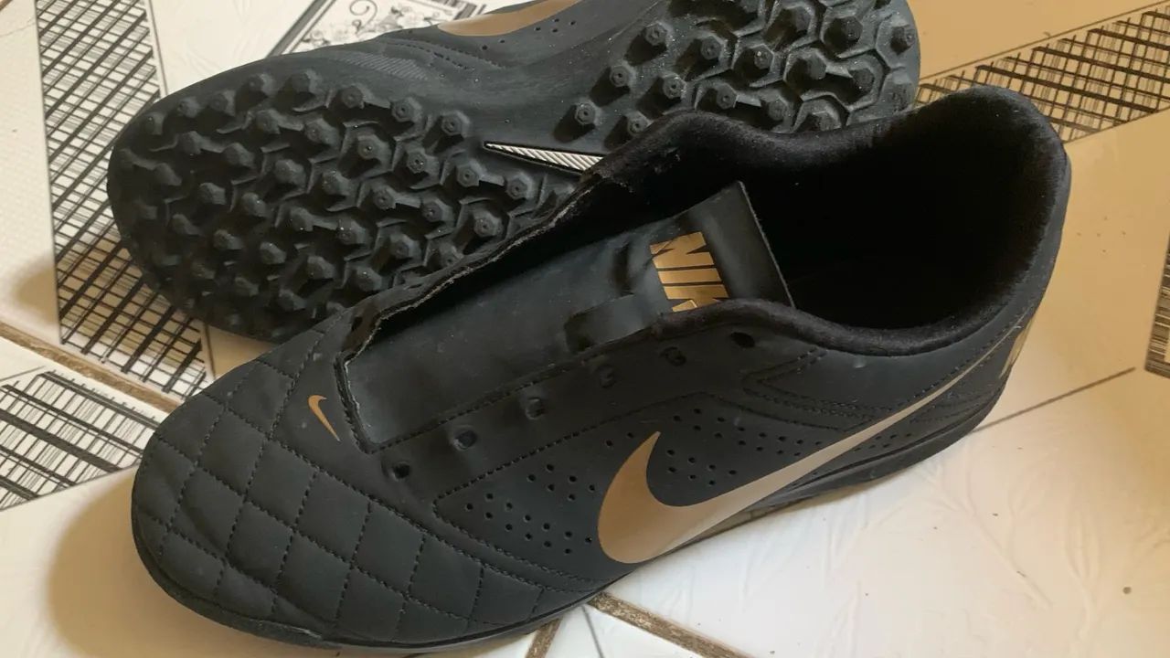Chuteira Nike Futsal - Conforto e Desempenho - Foto 3