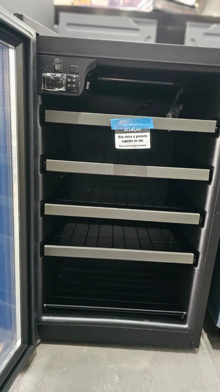 Adega Piubella 11 porta invertida para 24 garrafas (IRIS) - Foto 2