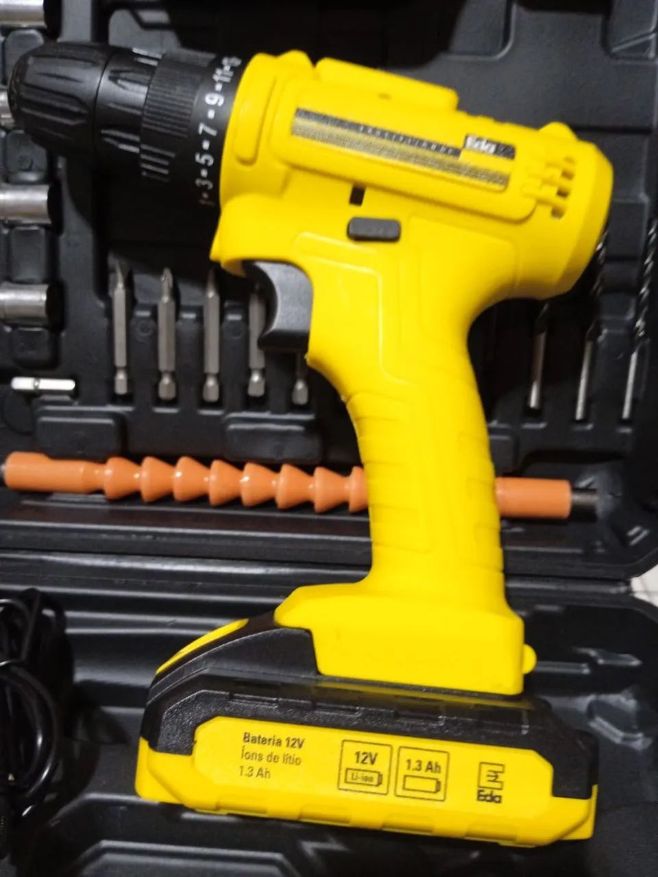 Kit parafusadeira profissional Marca Eda