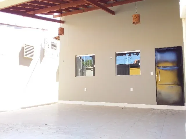 Bela casa térrea de 3 quartos, no Planalto Uruguai