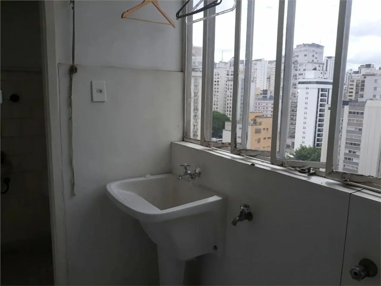 Apartamento em Rua Oscar Freire - Jardim América - São Paulo/SP - Foto 7