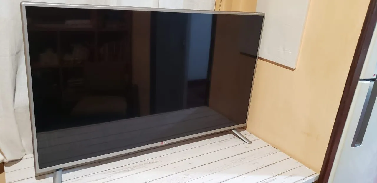 TV LG 47 polegadas