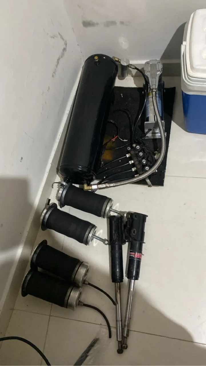 Suspensão a Ar Completa VENDO OU TROCO!