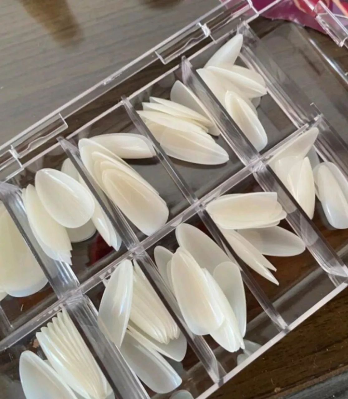 Caixa Com 100 Unhas Postiças Curva Stiletto Unha de Gato