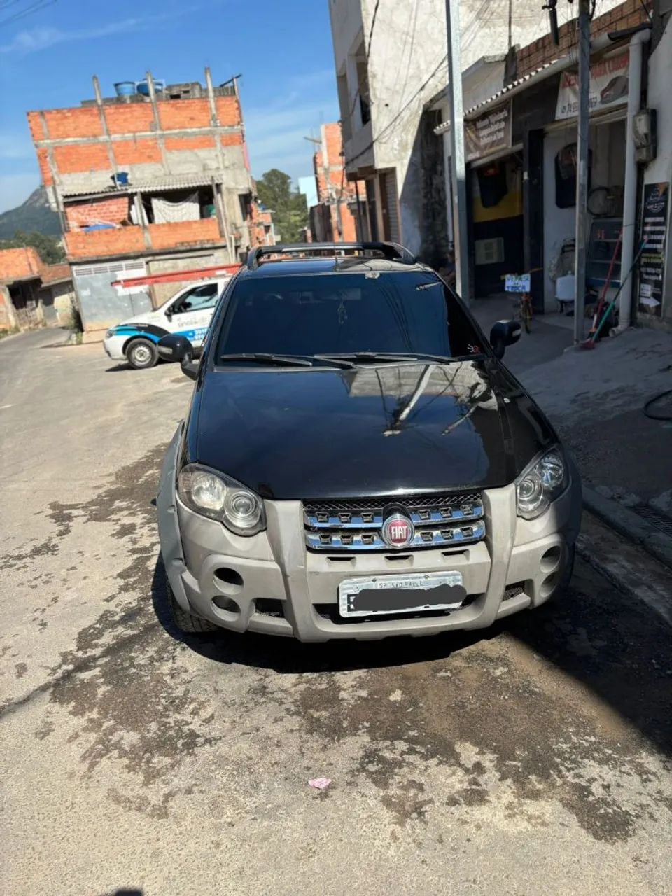 Fiat Strada de Adventure Locke 1.8  Completa - Foto 2
