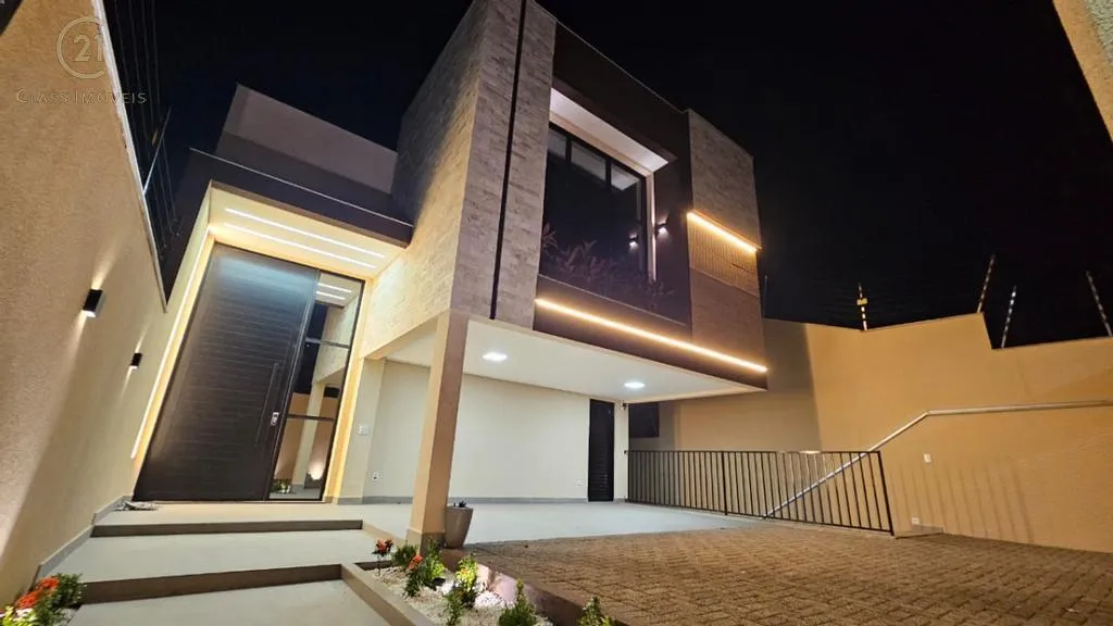 casa Jd. universitário com 230 mt2 área construída com piscina espaço gourmet foto voltaic