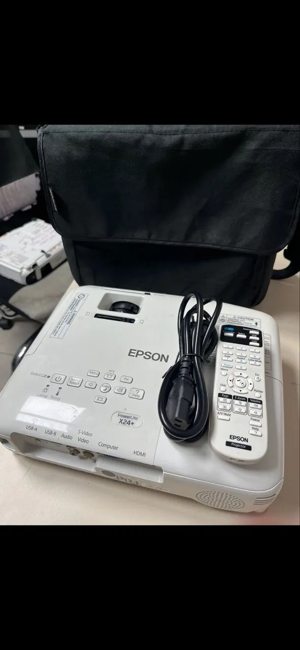Projetor Epson x24 LEIA COM ATENÇÃO 
