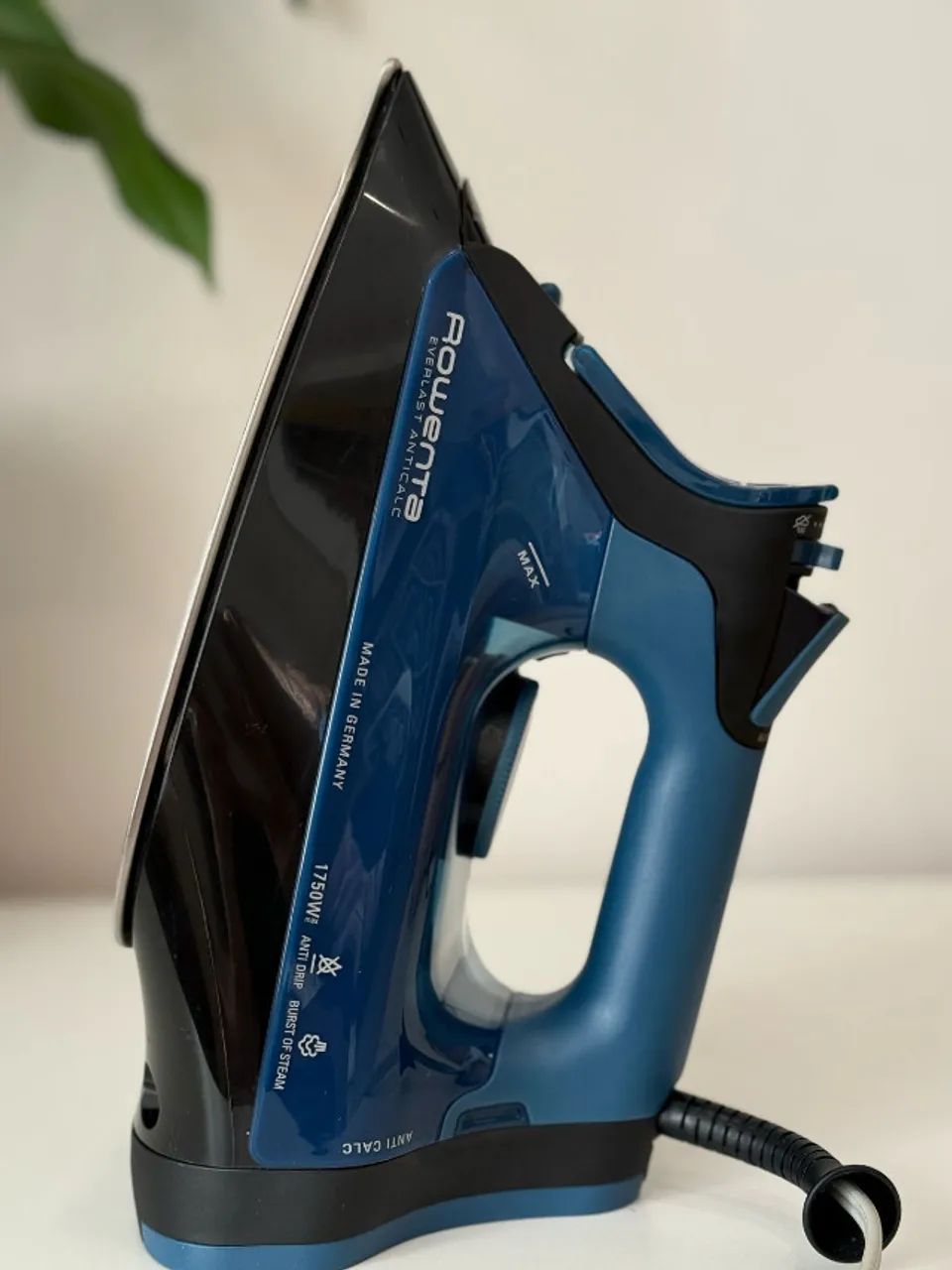 Rowenta Everlast Anticalc- Ferro de passar à Vapor 110v (nunca usad) marca alemã - Foto 4