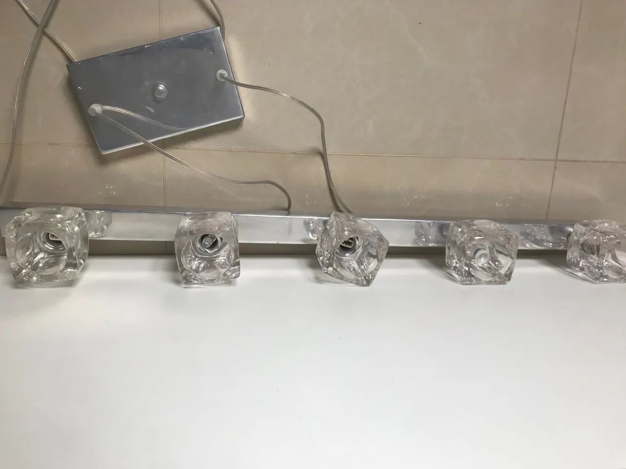 Lustre moderno de vidro e inox - Foto 2